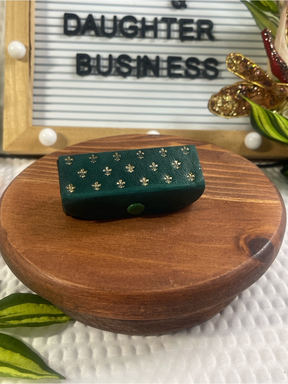 Vintage Mini Lipstick Case Green Gold Fleur De Lis Travel Holder Snap Compact